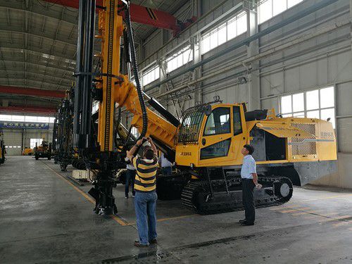 Visite de notre usine par des clients des Philippines