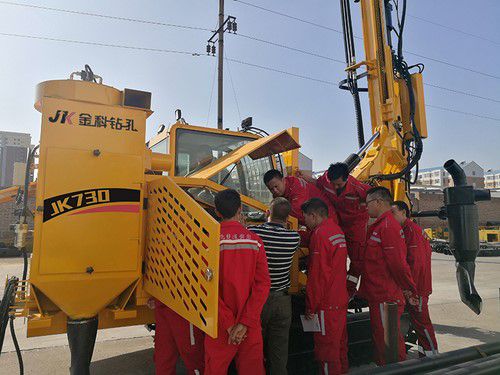 Un client chinois (Hubei Chudao) visite notre usine